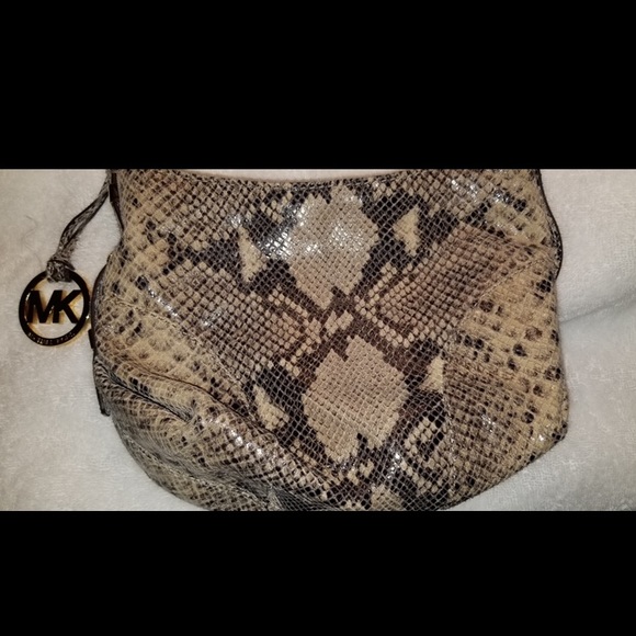 Michael Kors Natural 2 Piece set - Picture 2 of 4